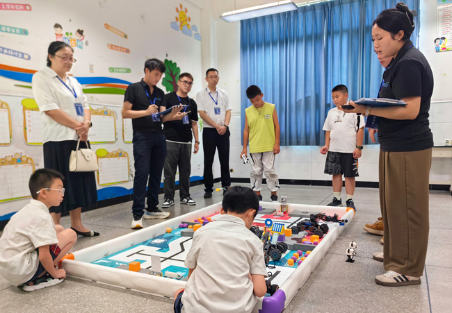 【数据】北京物资学院、中华女子学院2025年各专业录取分数公布！